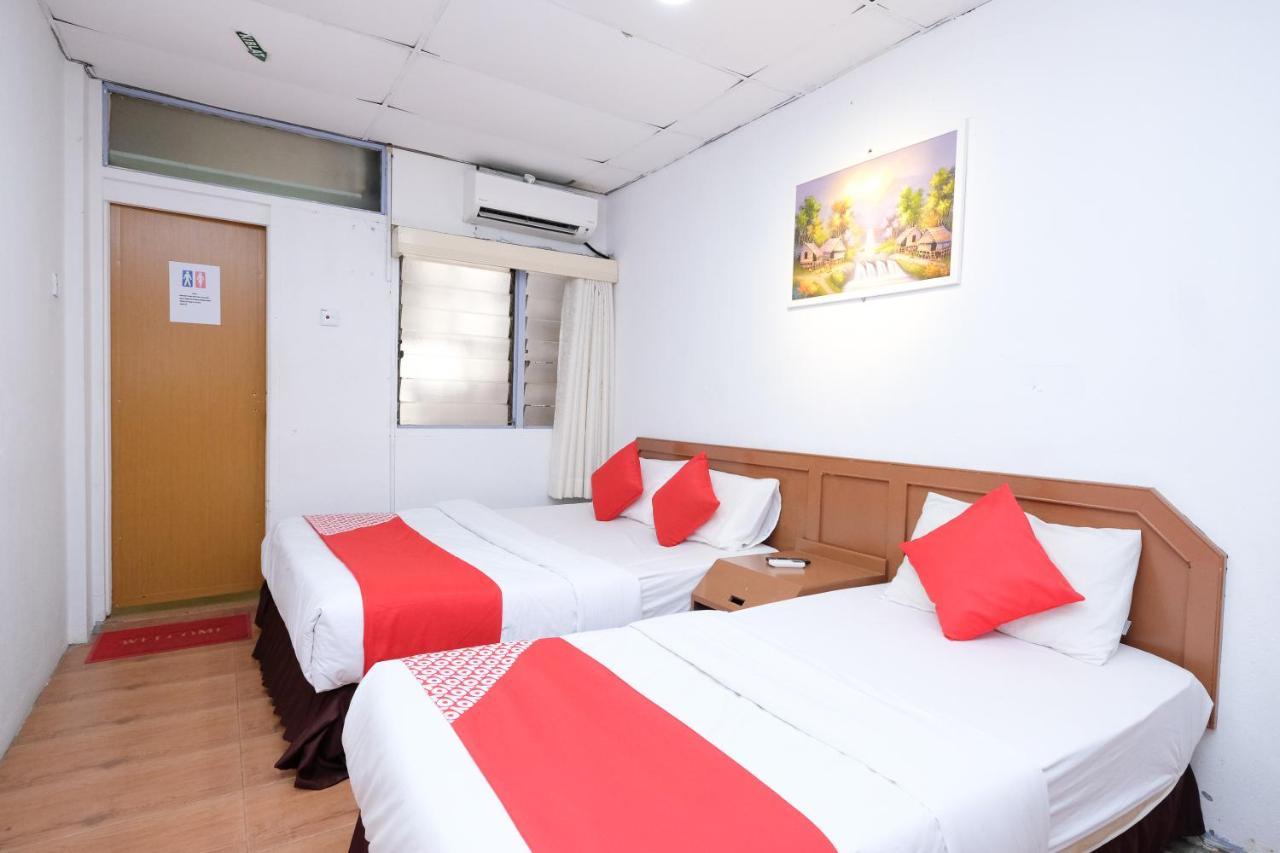 Oyo 715 Mr J Hotel Kota Bharu Ngoại thất bức ảnh