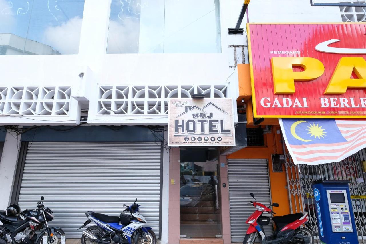Oyo 715 Mr J Hotel Kota Bharu Ngoại thất bức ảnh