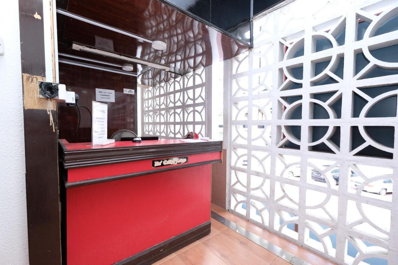 Oyo 715 Mr J Hotel Kota Bharu Ngoại thất bức ảnh