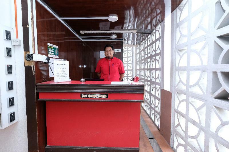 Oyo 715 Mr J Hotel Kota Bharu Ngoại thất bức ảnh