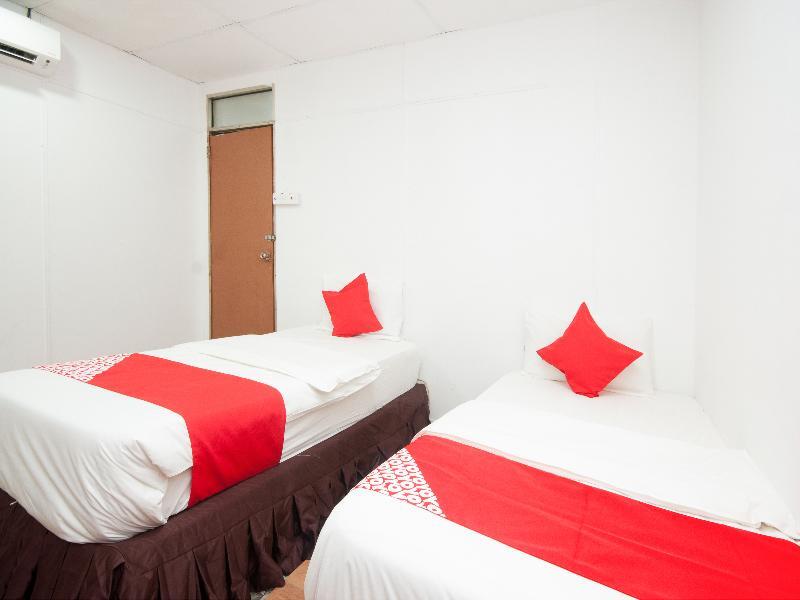 Oyo 715 Mr J Hotel Kota Bharu Ngoại thất bức ảnh