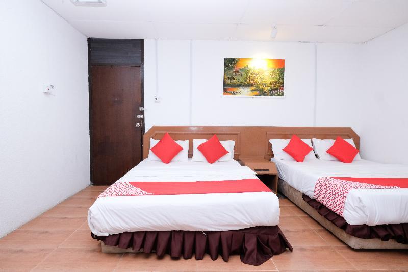 Oyo 715 Mr J Hotel Kota Bharu Ngoại thất bức ảnh